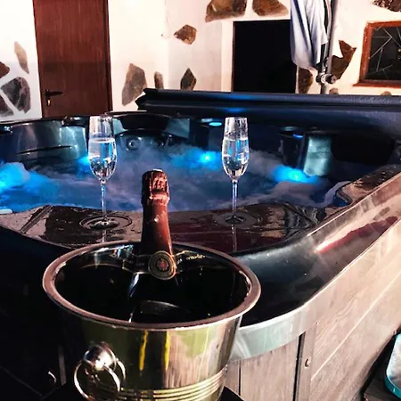 Villa Rural Caricia De Brisa - Rural Experience Fully Equipped & Big Jacuzzi & Bbq - Enjoy Gran Canaria From The North *